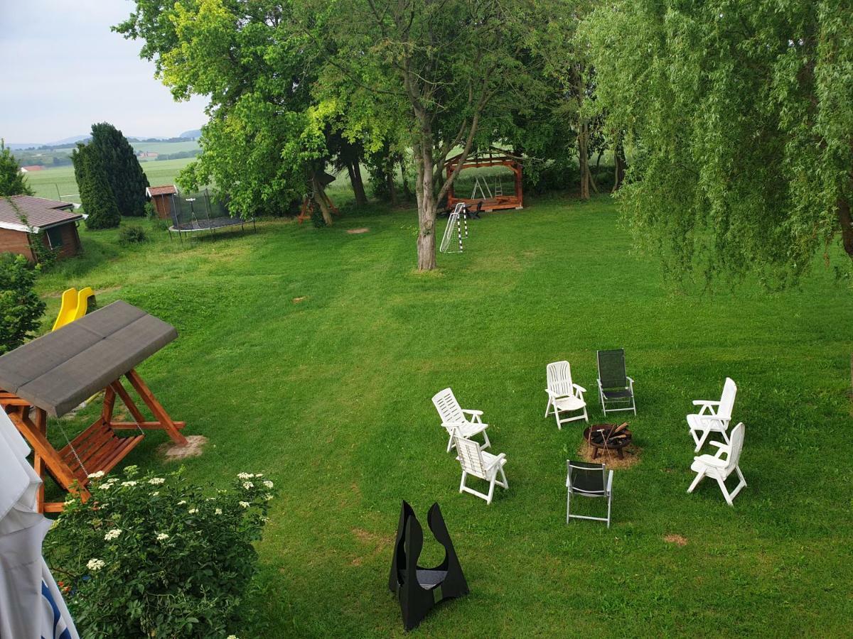 Landidyll Landhaus zum Mushof Hotel&Restaurant Wethen Exterior foto