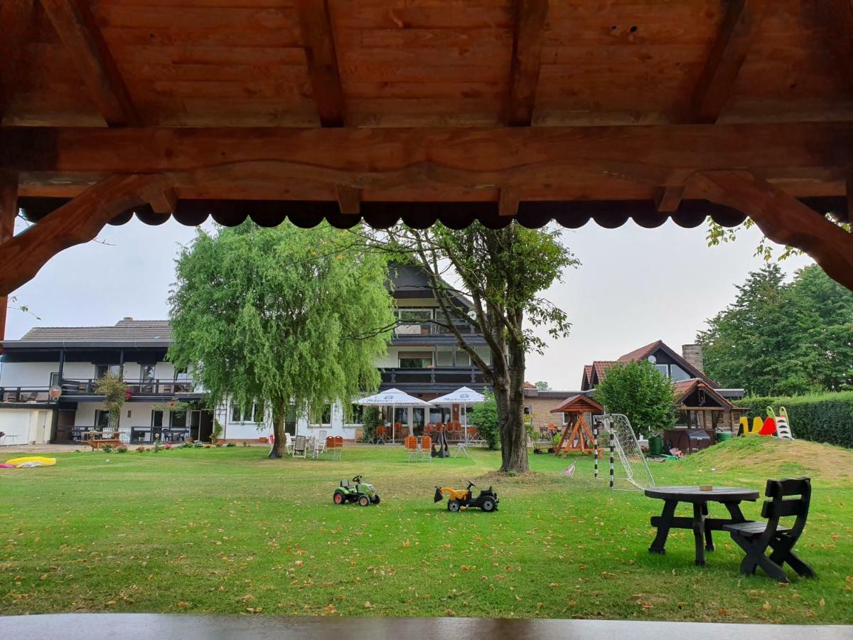 Landidyll Landhaus zum Mushof Hotel&Restaurant Wethen Exterior foto